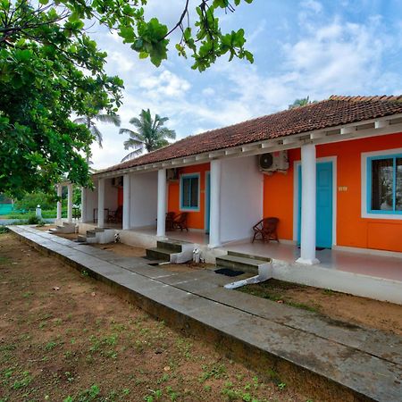 Papilio Beach Front Cottages-Tbv Baga Exterior foto