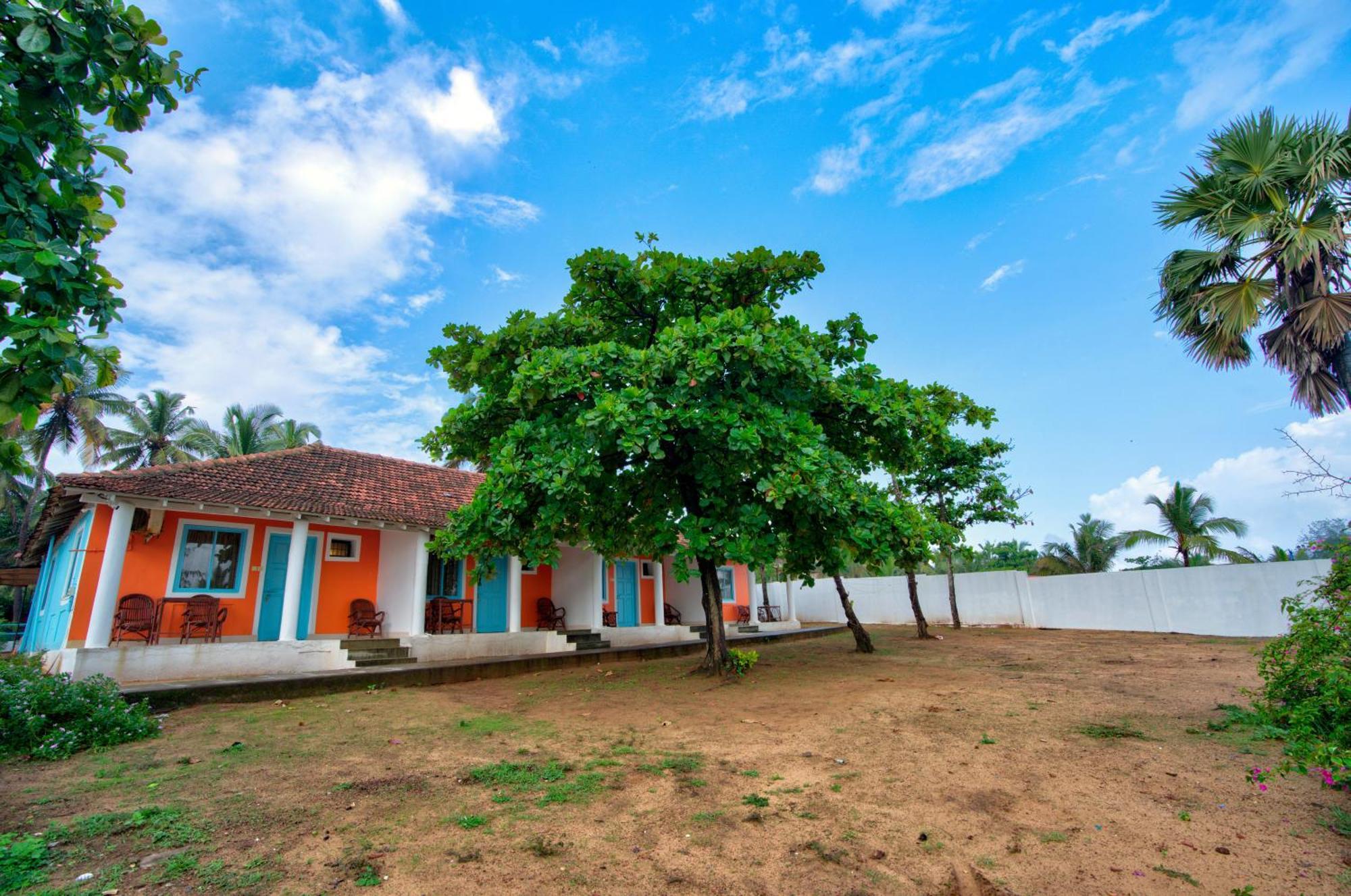 Papilio Beach Front Cottages-Tbv Baga Exterior foto