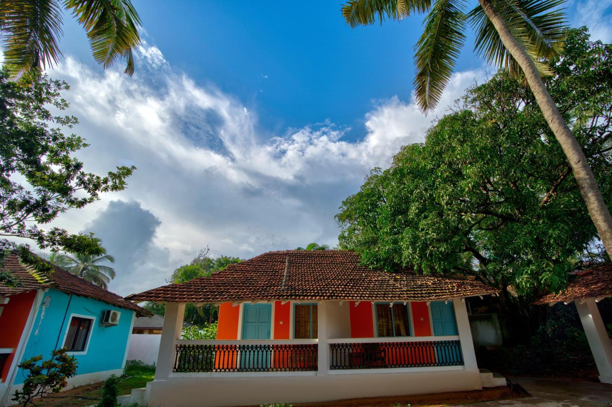 Papilio Beach Front Cottages-Tbv Baga Exterior foto