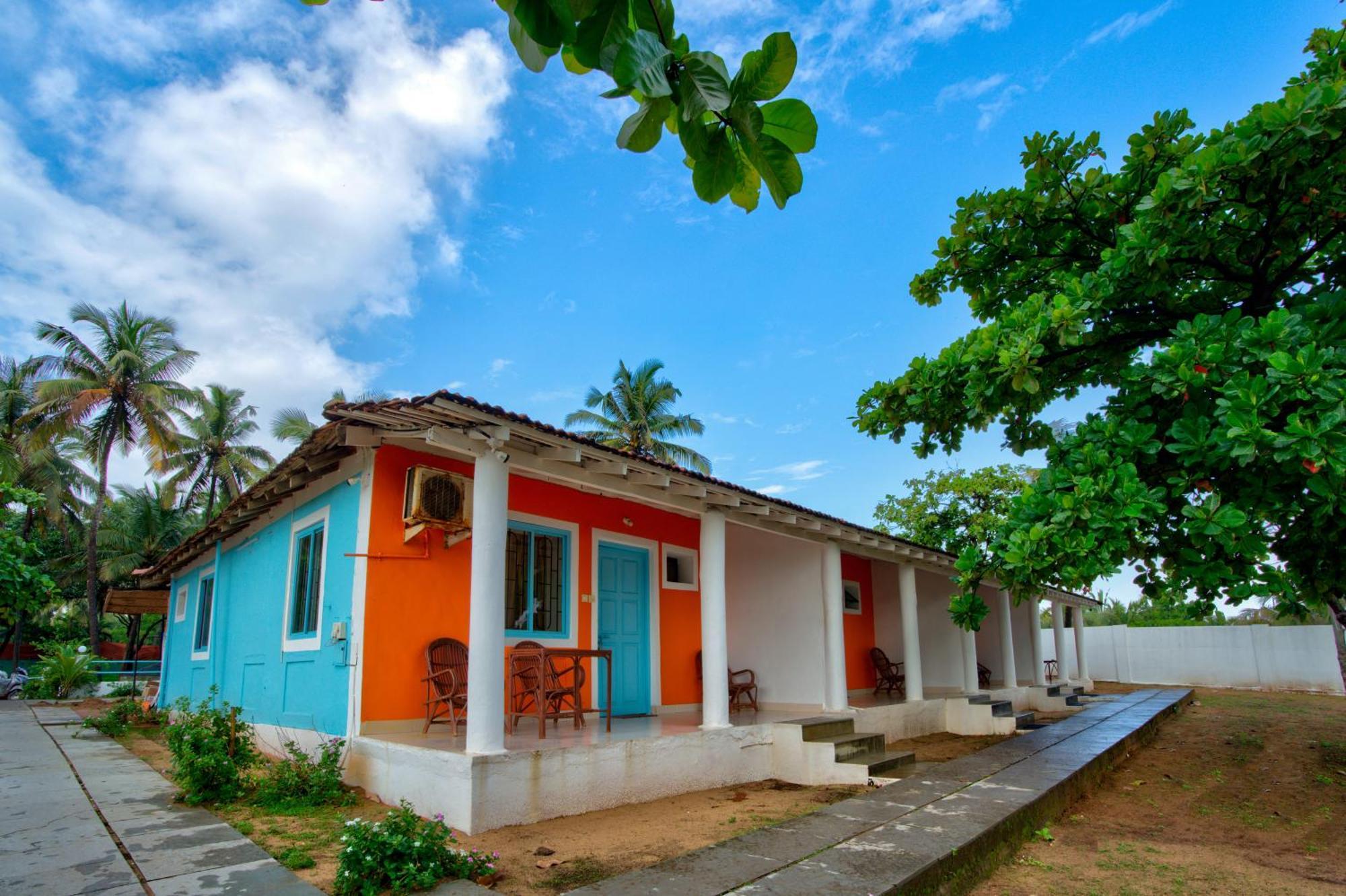 Papilio Beach Front Cottages-Tbv Baga Exterior foto
